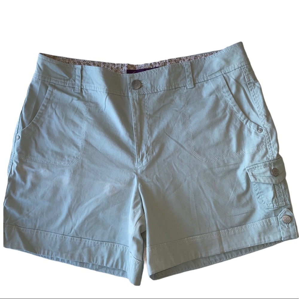 Gloria Vanderbilt Hadley Shorts Sz 16